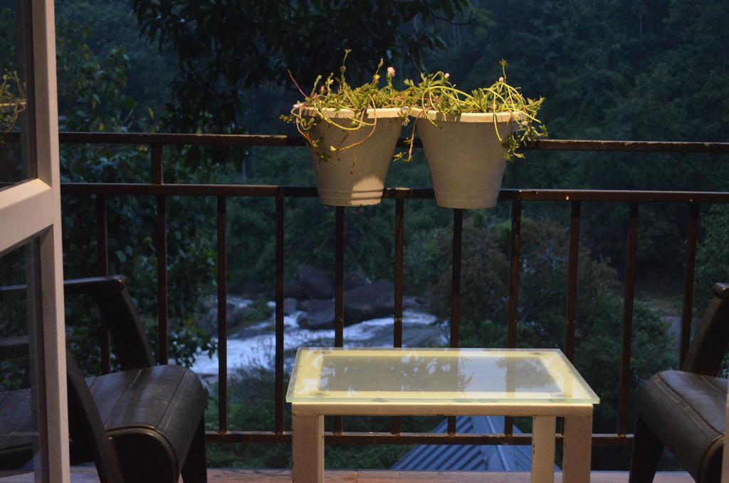 Moselberg Riverside Cottages Munnar Exterior foto
